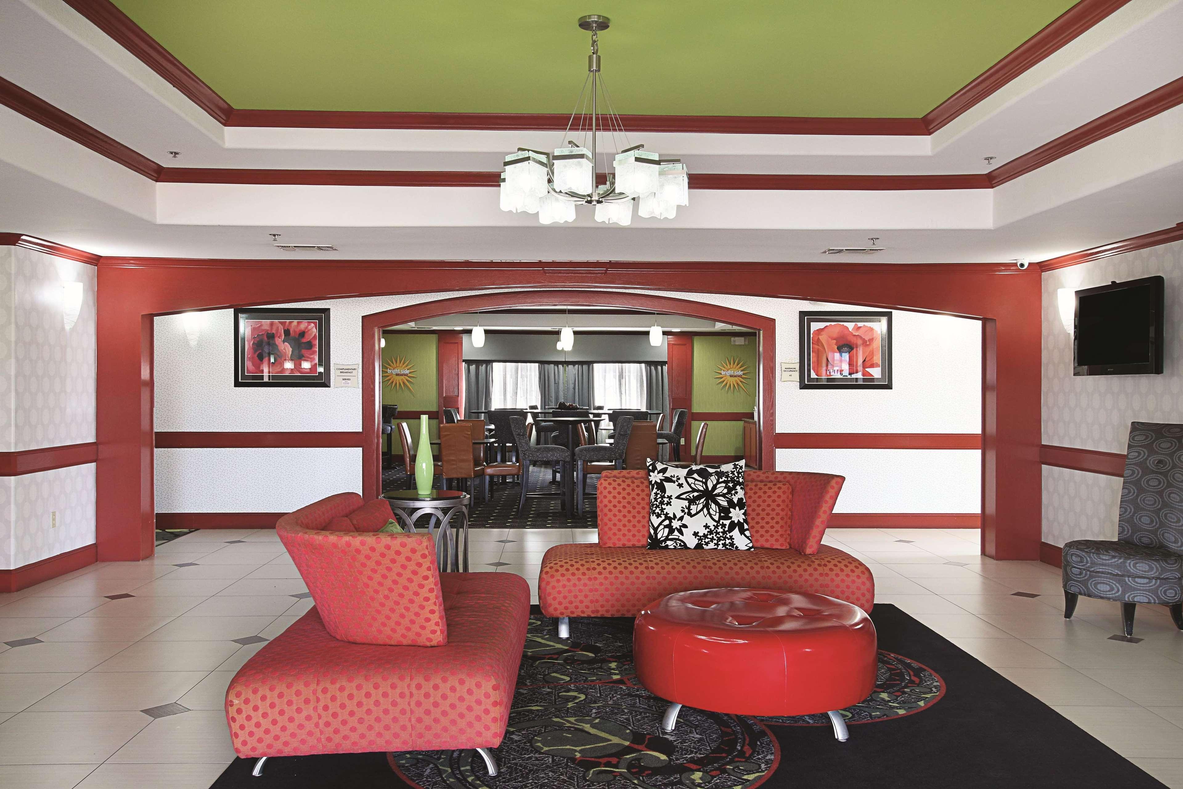 La Quinta Inn & Suites By Wyndham South Dallas - Hutchins Esterno foto